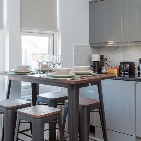Taylor'S Apartment Wimbledon لندن المظهر الخارجي الصورة