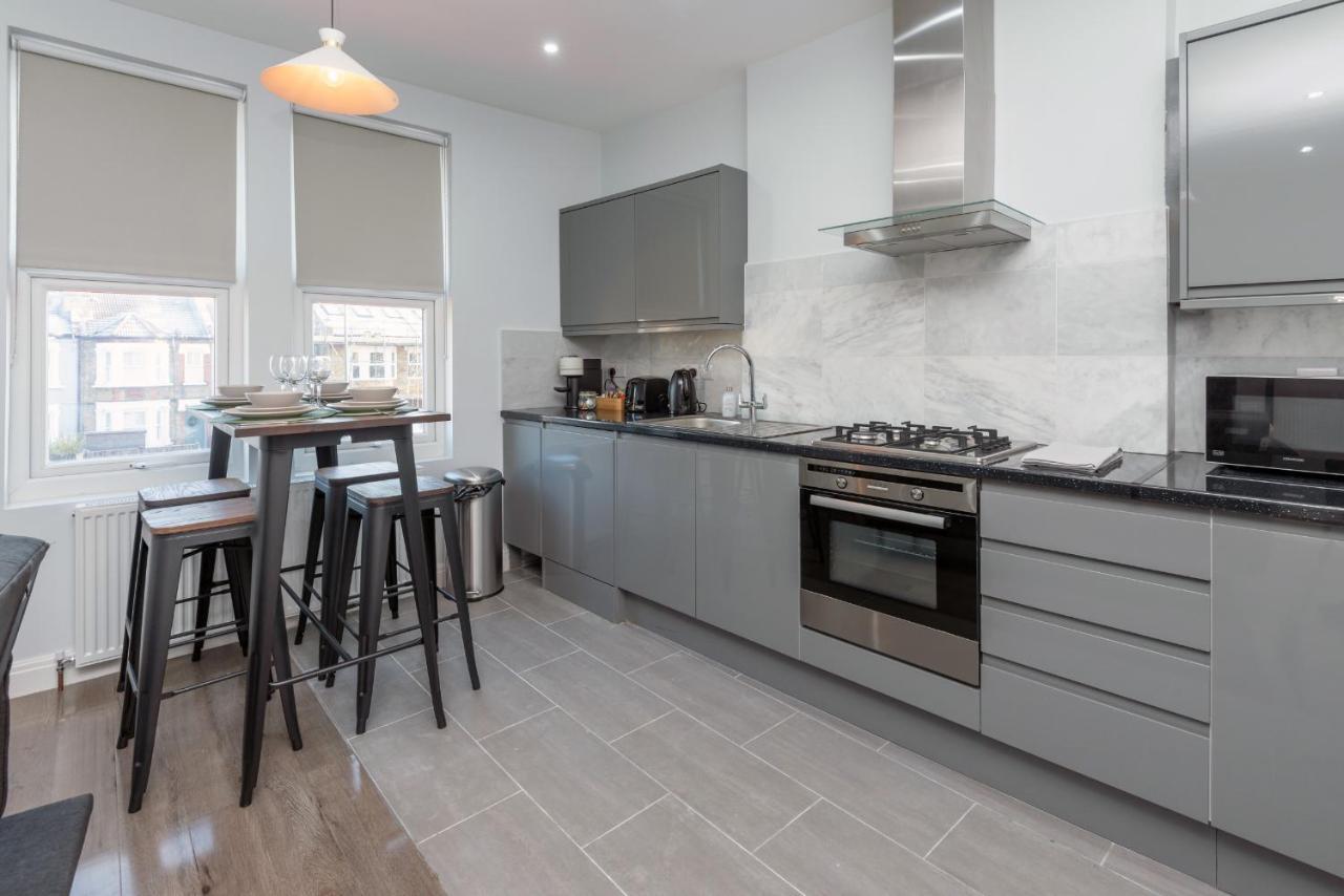 Taylor'S Apartment Wimbledon لندن المظهر الخارجي الصورة